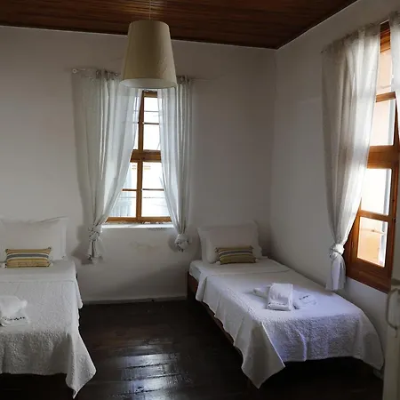 Cunda Evi - 3 Ayvalı