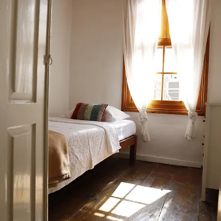 בית נופש Cunda Evi - 3 *